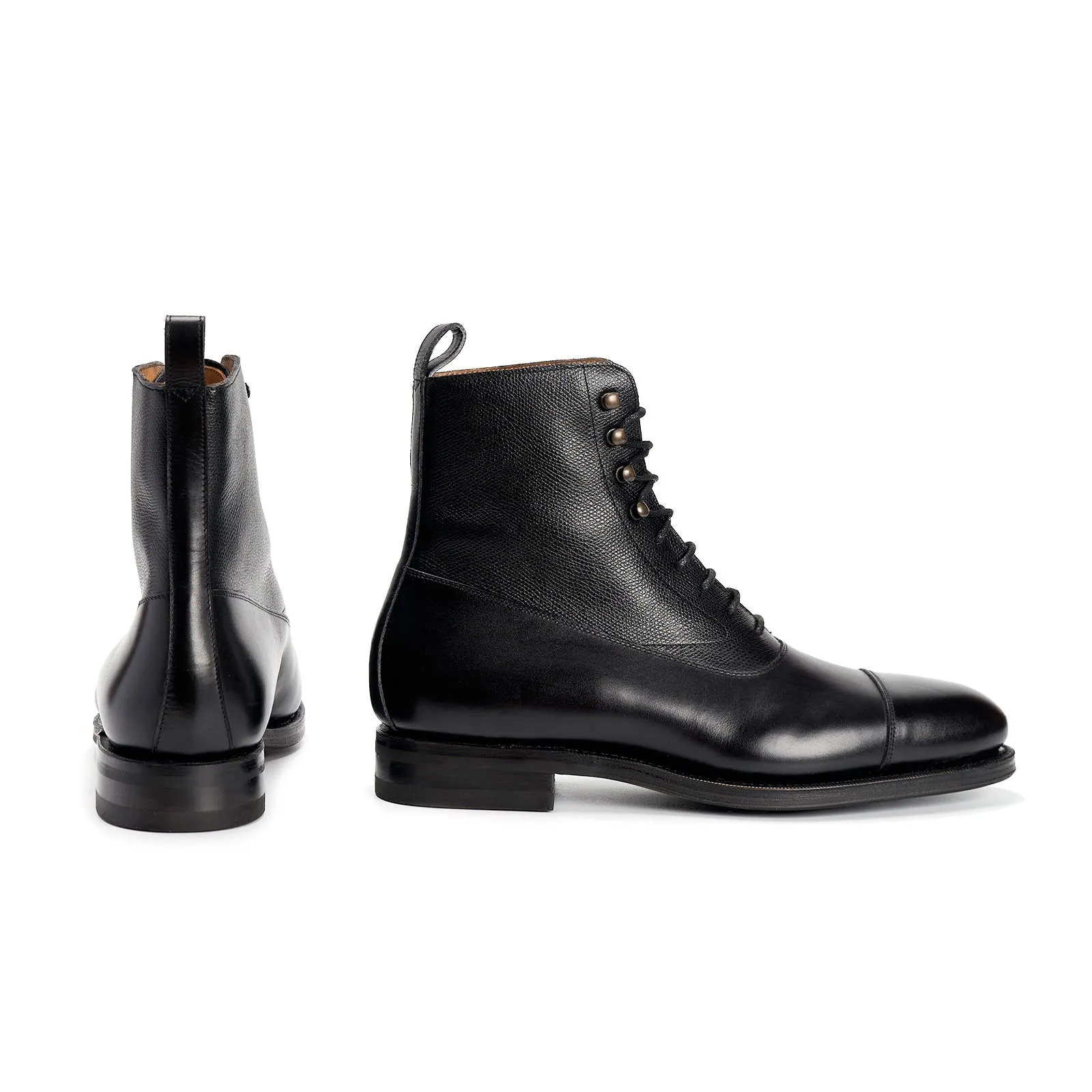 114077 - BLACK CALF & BLACK ALPINE - E