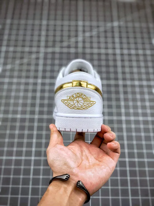 Air Jordan 1 Low White/Metallic Gold