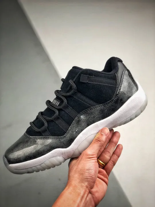 Air Jordan 11 Low ” Barons” Black/Metallic Silver-White