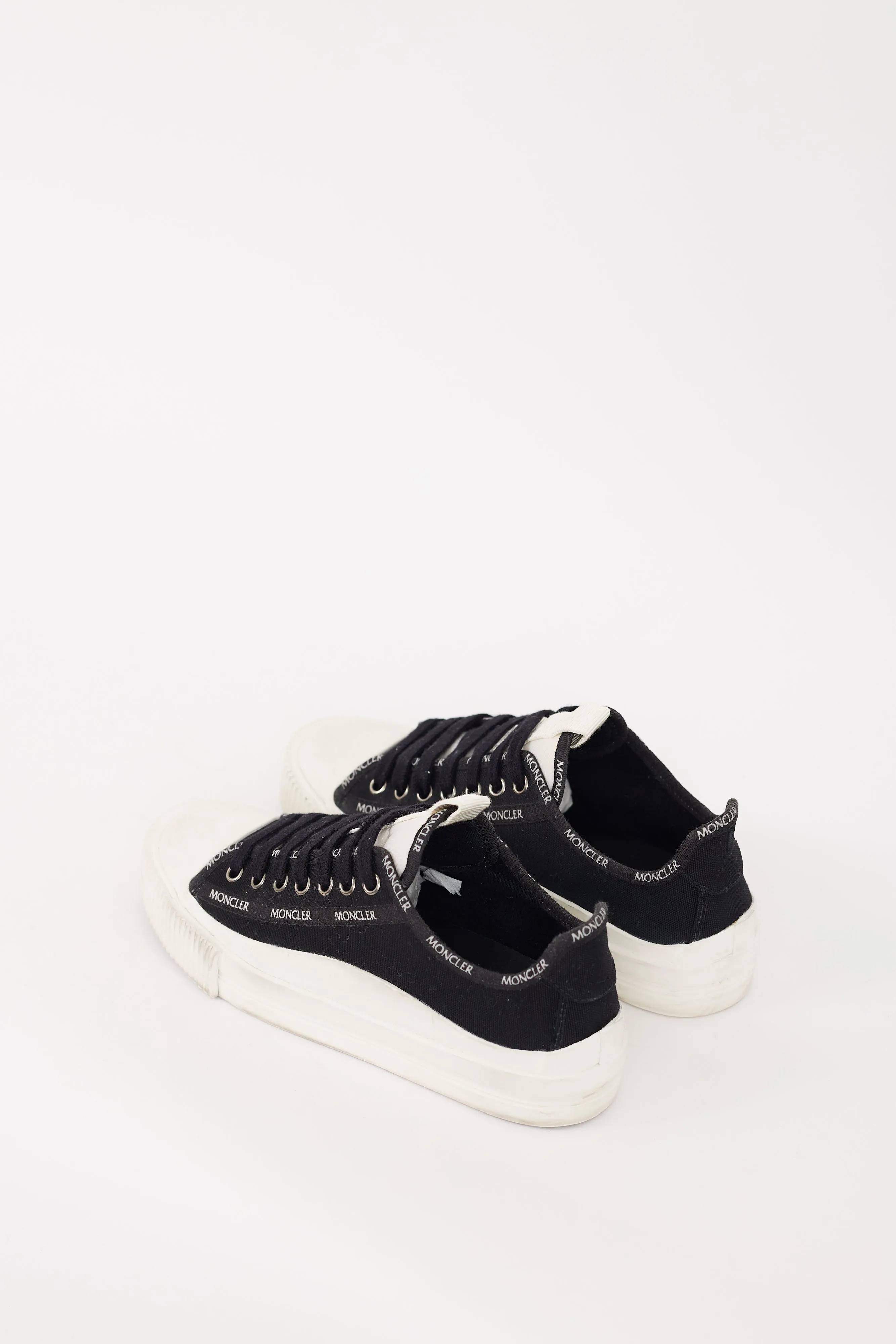 Black & White Canvas Glissiere Sneaker