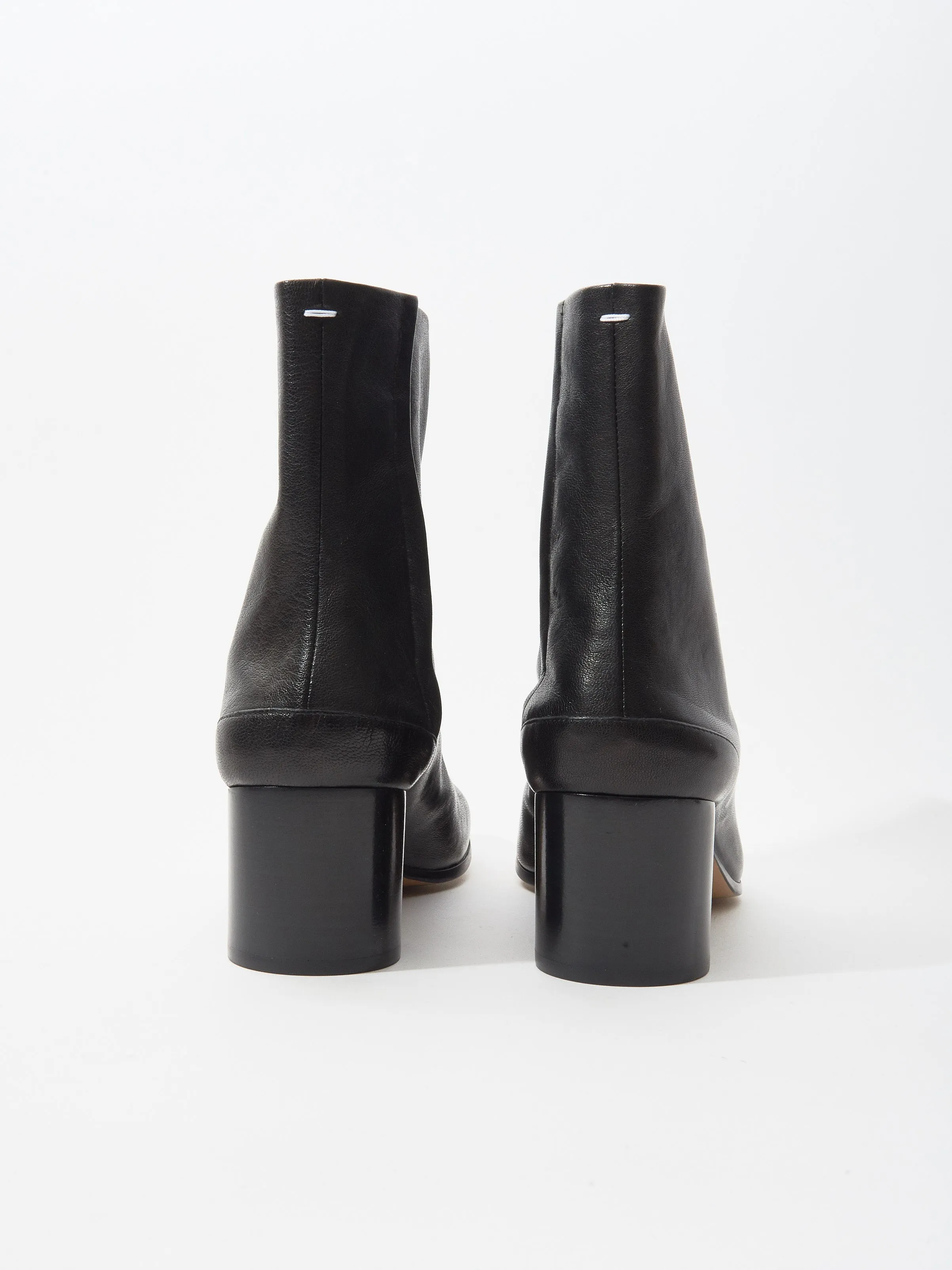 Black Mid-Heel Tabi Boots