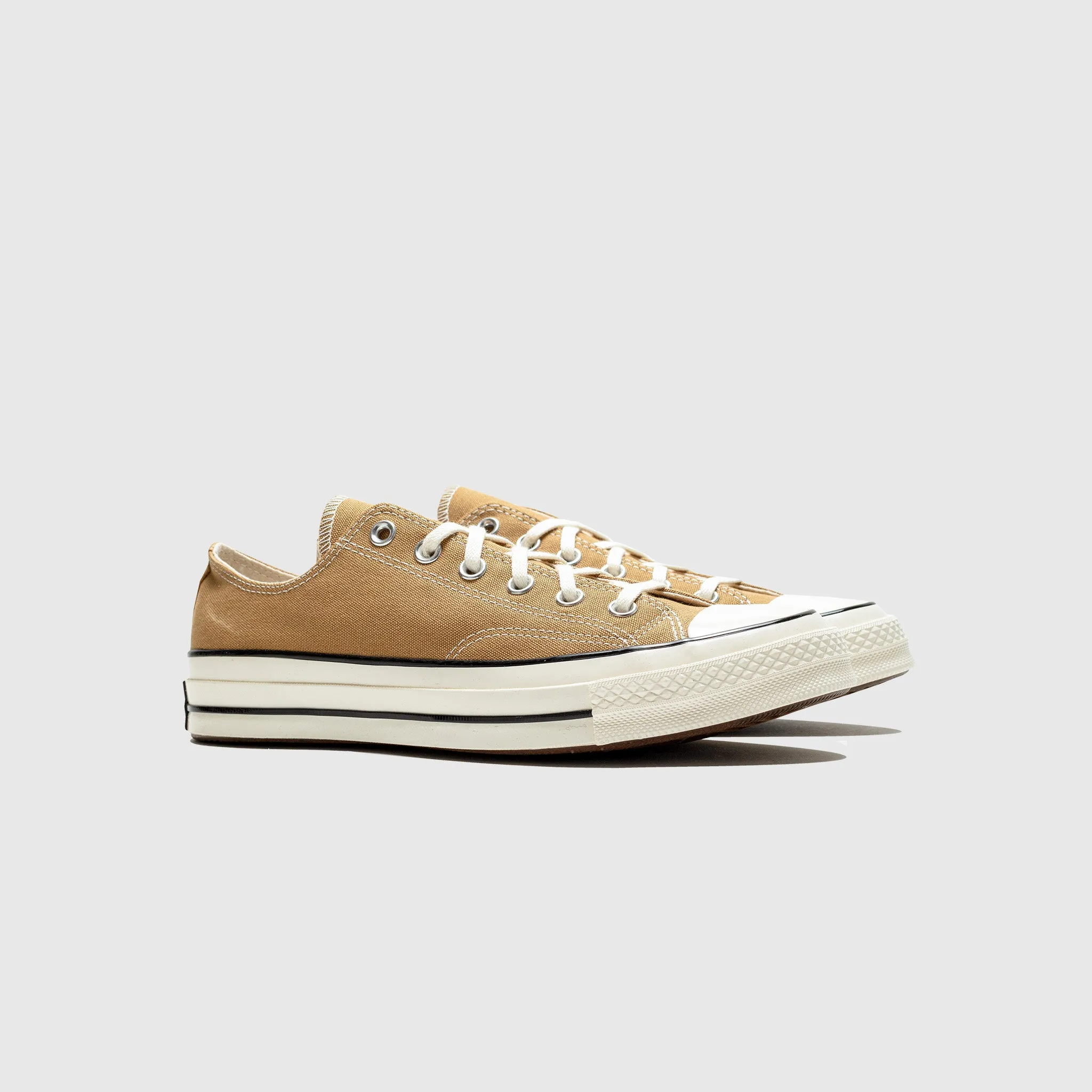 CHUCK 70 OX "CAMEL"