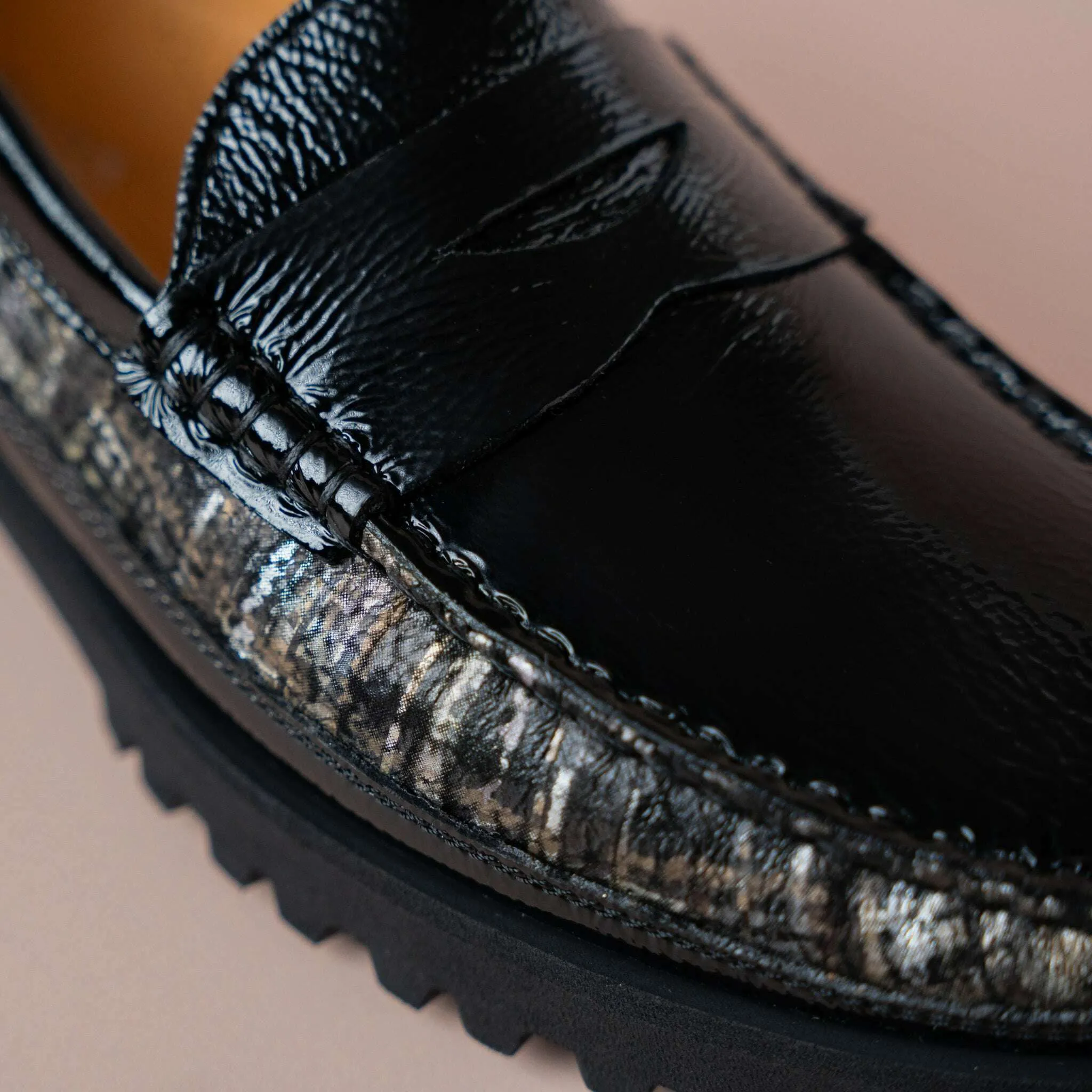 Di Chenzo - 8451 Black Patent Loafer with Black Combo Print