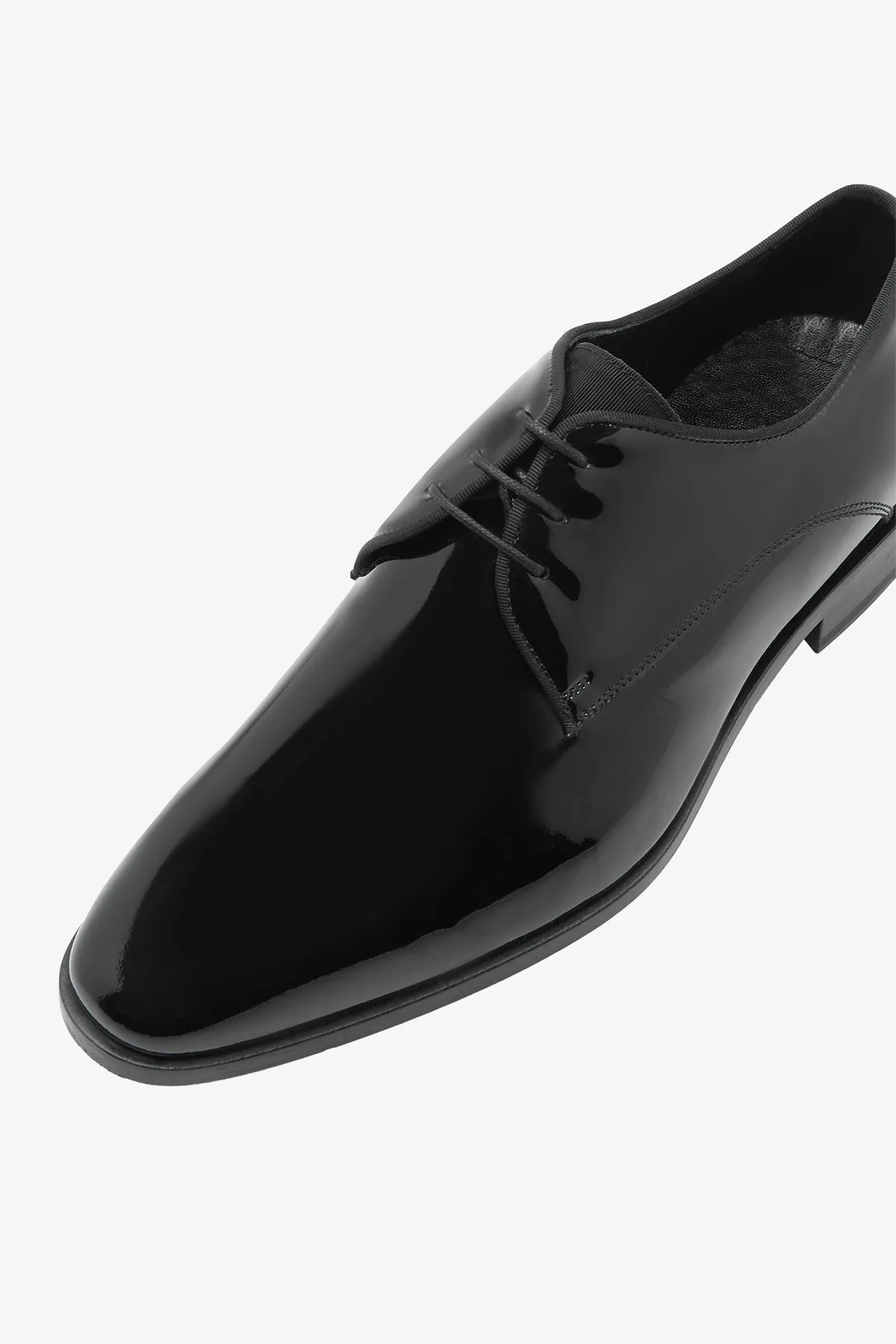 Diamond Event Derby Shoe - Black