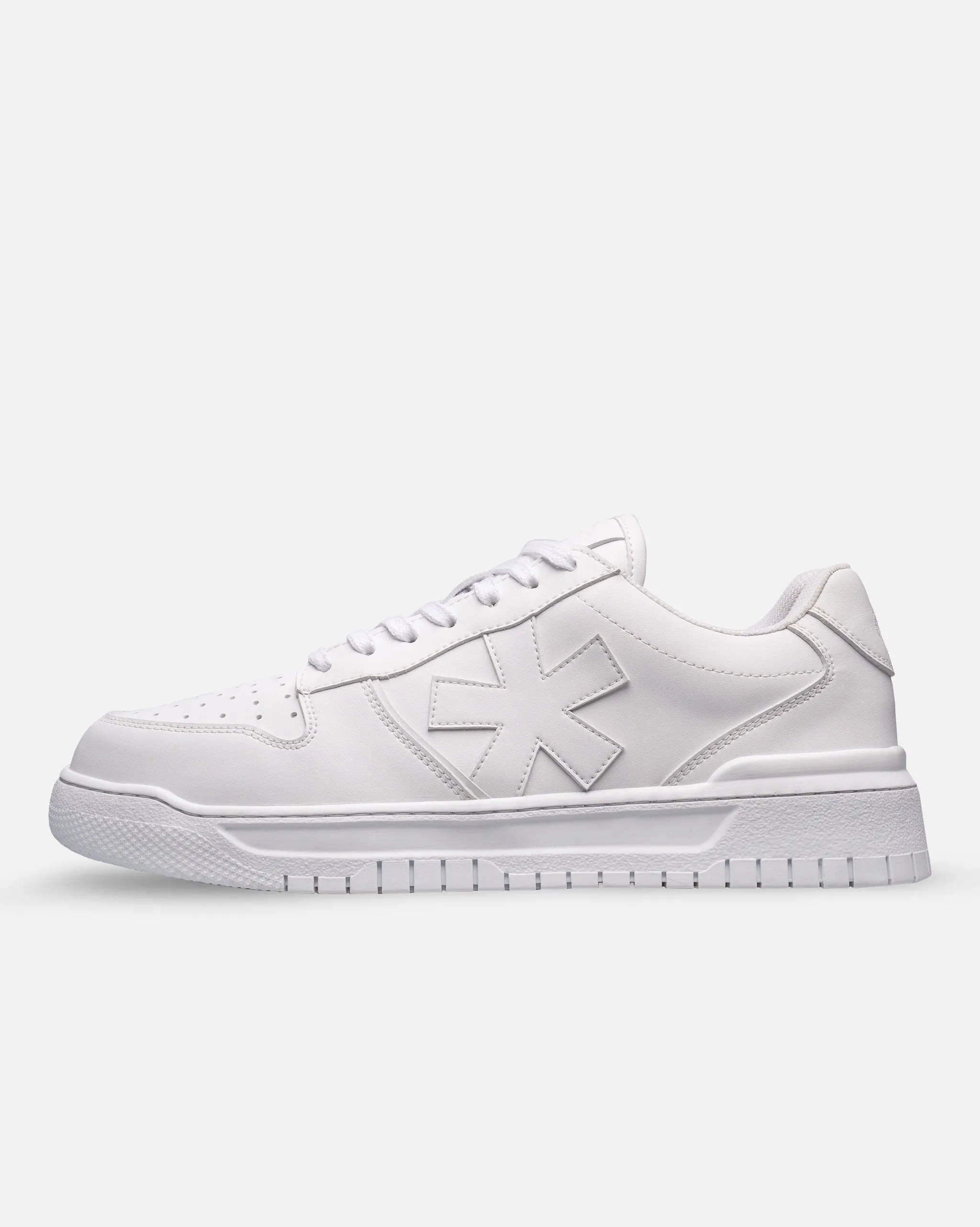 'Drew' Trainer - Triple White