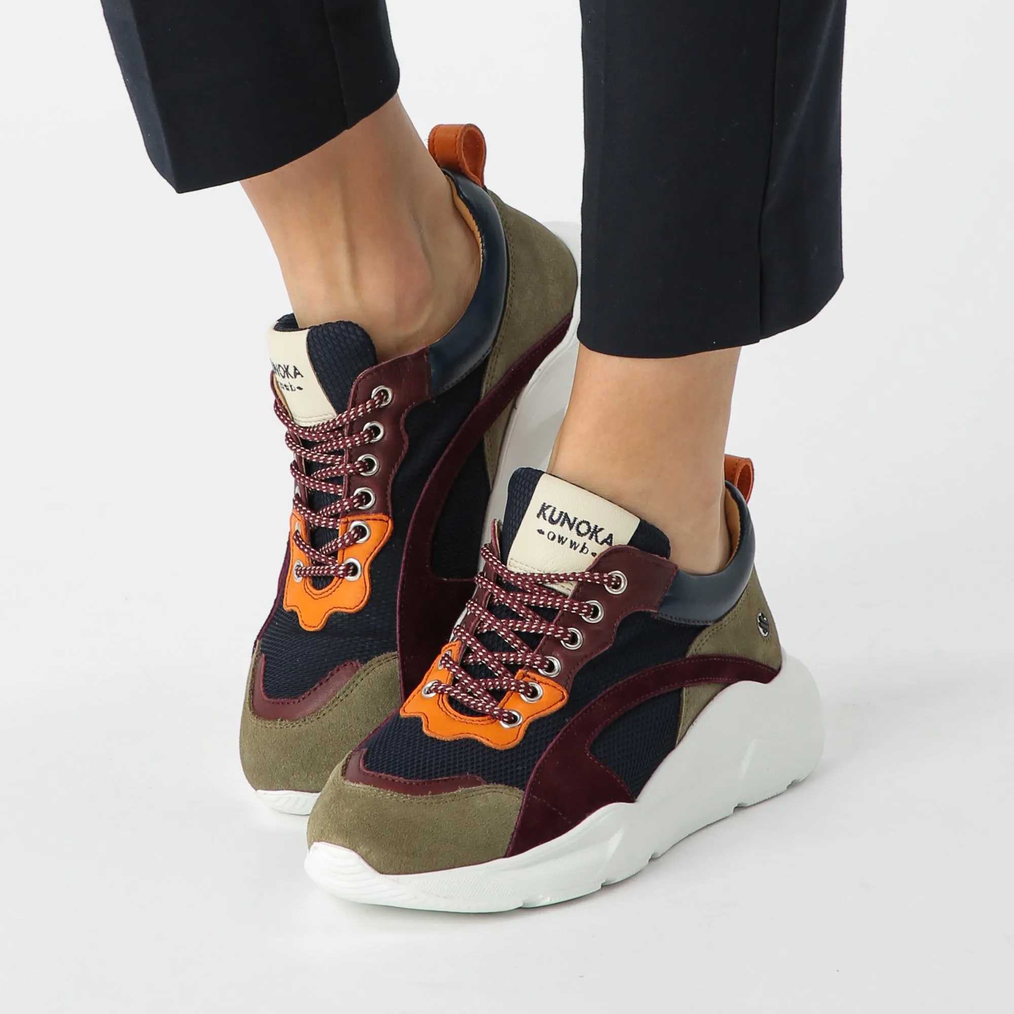 IZZI platform sneaker - supernova