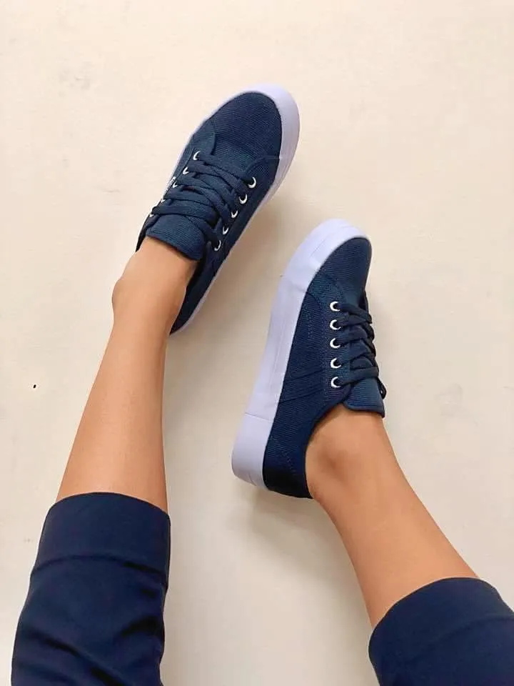 Lift Sneakers - Navy Canvas