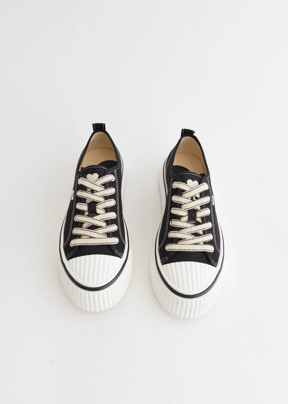 Low Top Ami Sneakers