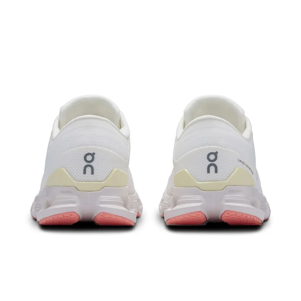 'On Running' Women's Cloud X 4 - Ivory / Sand