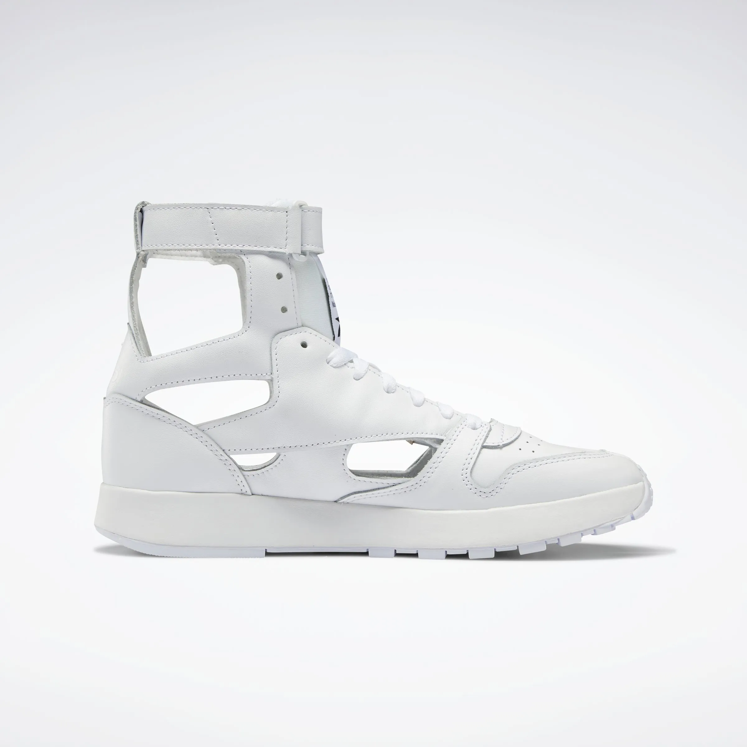 Reebok Footwear Men Maison Margiela Classic Leather Tabi High Shoes White/Black/White