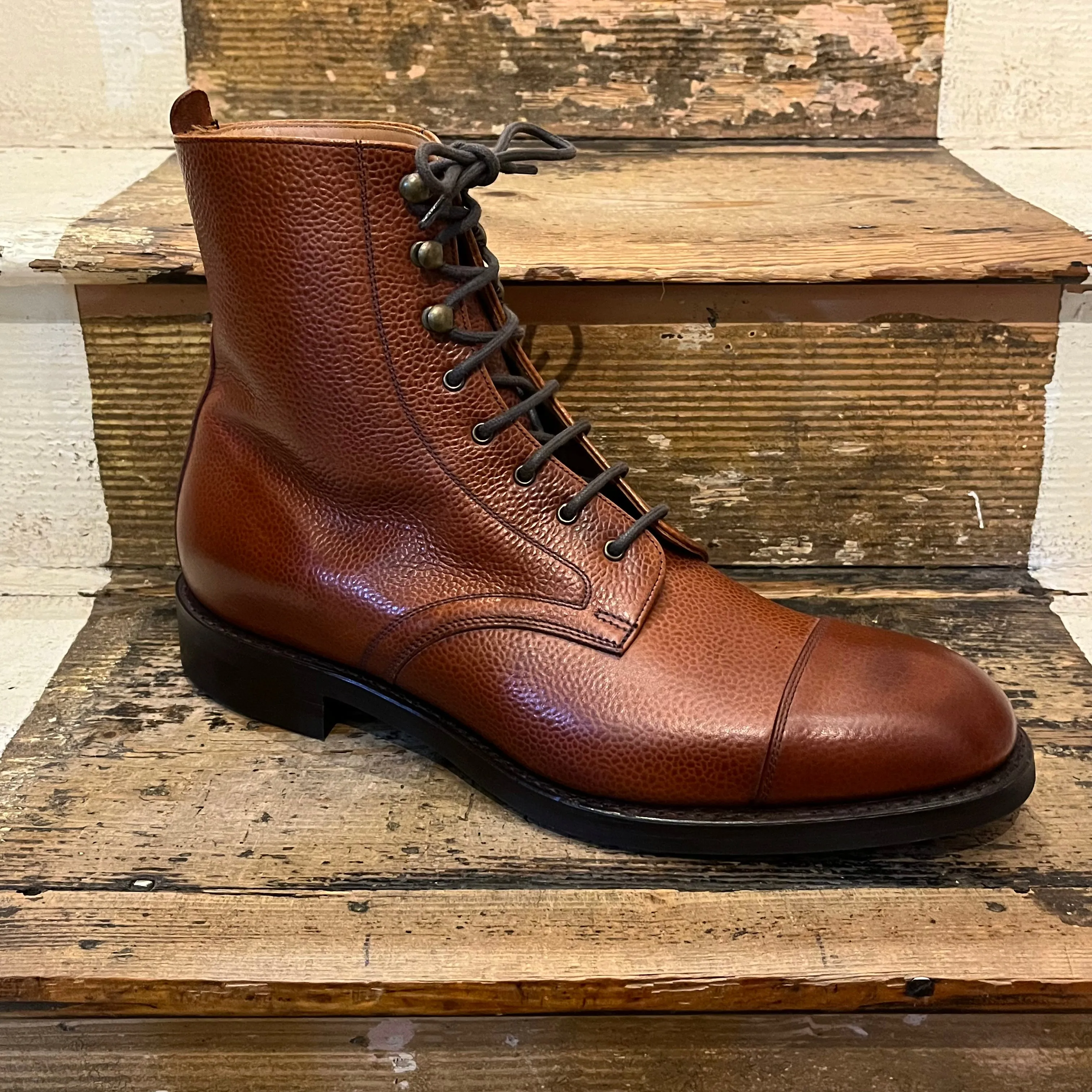 Regent - 'Jason' Derby Boot - Mahogany Grain Boot