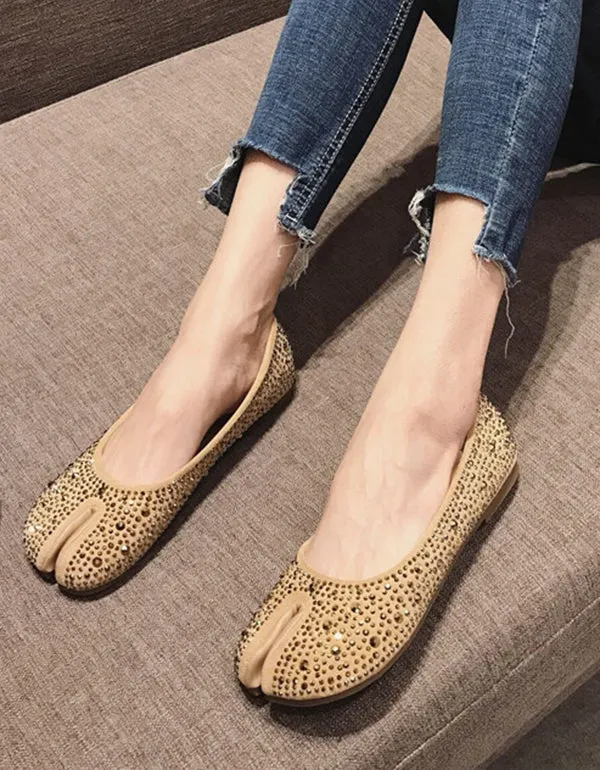 Suede Diamond Split Toe Spring Shoes