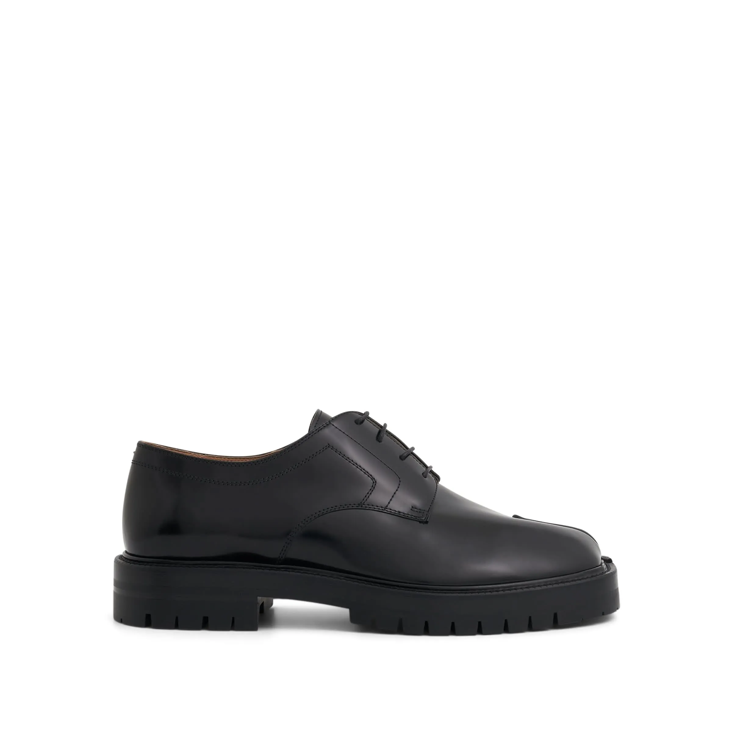 Tabi Lace-Ups Chunky Sole in Black