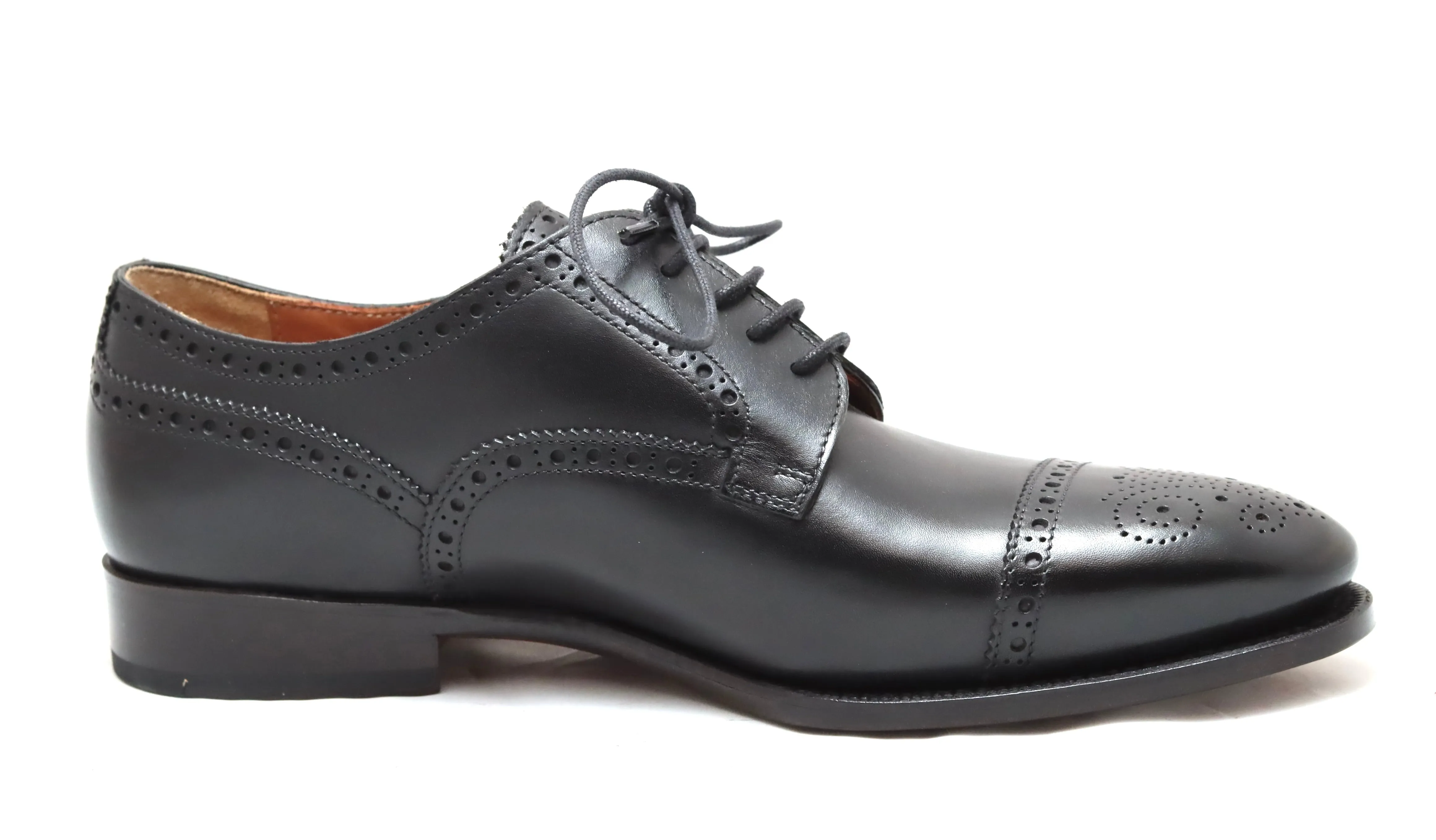 Toe cap derby brogue | black | calf | wide fit