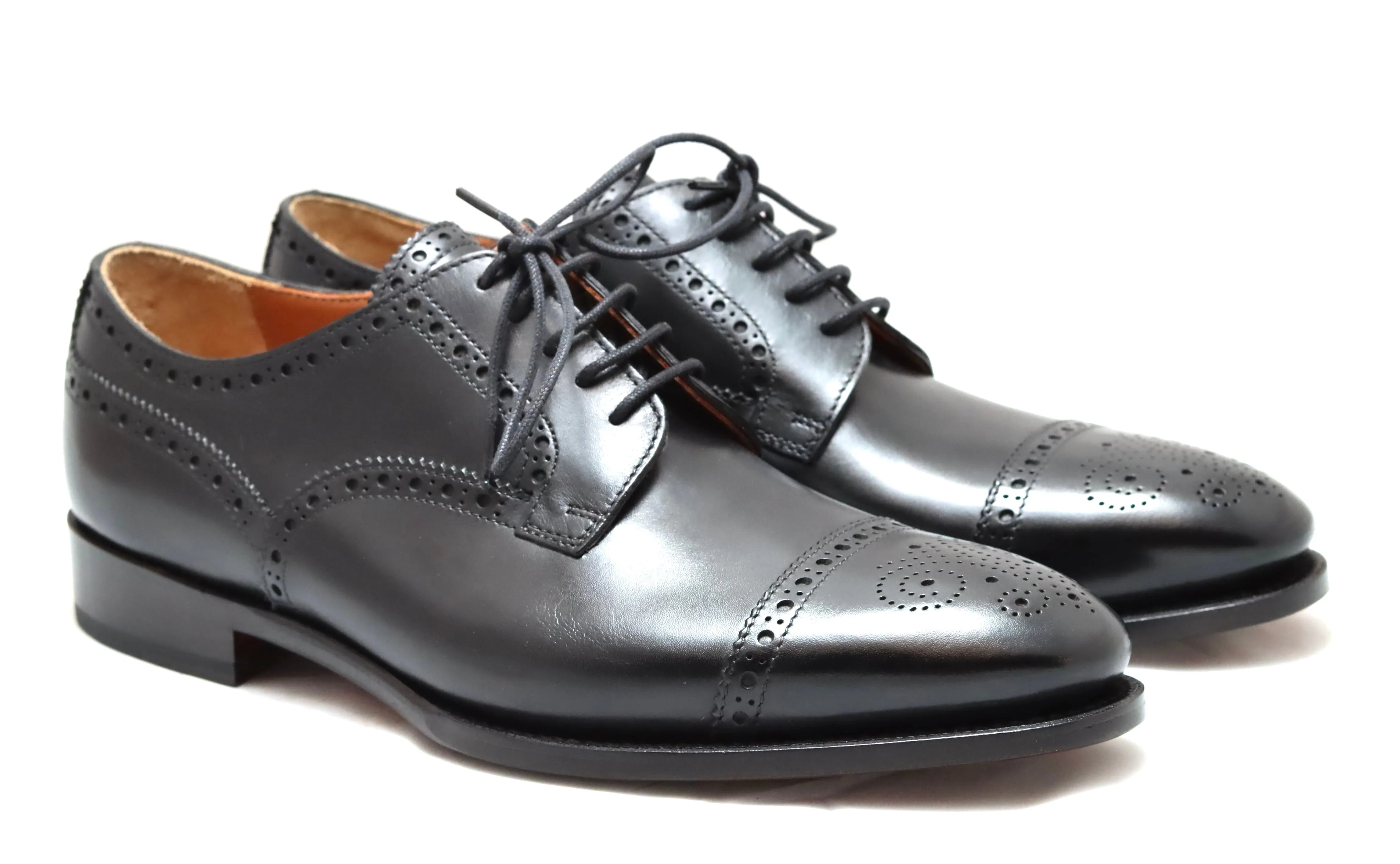 Toe cap derby brogue | black | calf | wide fit