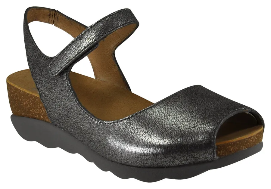 WOMEN'S DANSKO MARCY PEWTER METALLIC 1511-979400